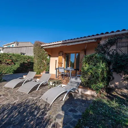 Maison Pour 6 Personnes , Climatisée à 500 M De La De Saint Clair Le Lavandou