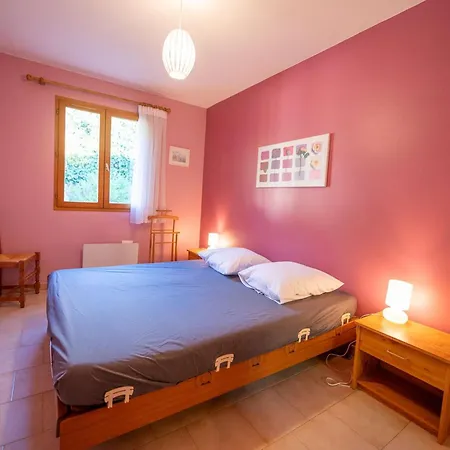 Villa Maison Pour 6 Personnes , Climatisée à 500 M De La De Saint Clair Le Lavandou