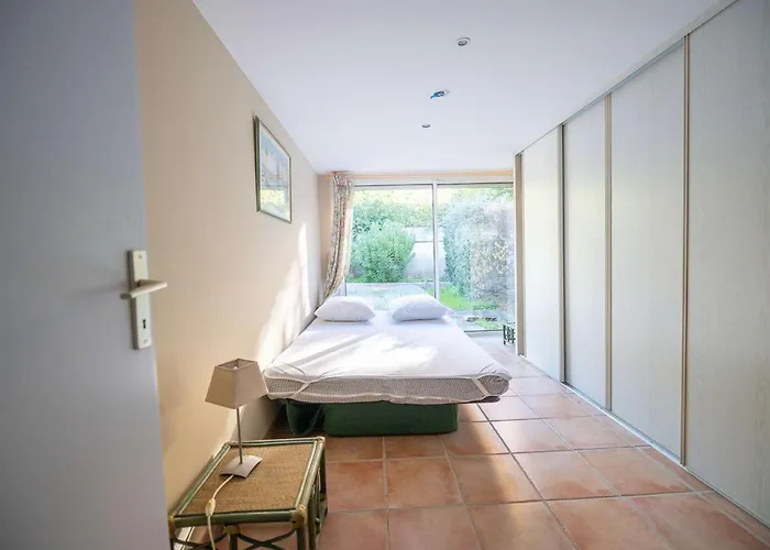 Maison Pour 6 Personnes , Climatisee A 500 M De La De Saint Clair Villa