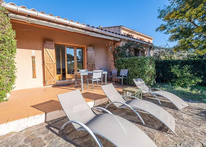 Villa Maison Pour 6 Personnes , Climatisee A 500 M De La De Saint Clair *